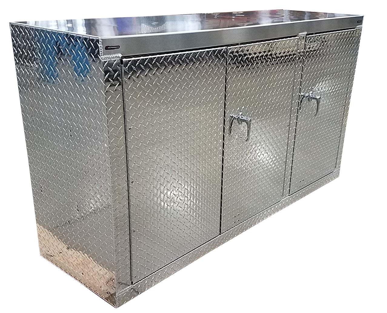 Garage Cabinet - 6 foot - Deluxe - Diamond Plate Aluminum